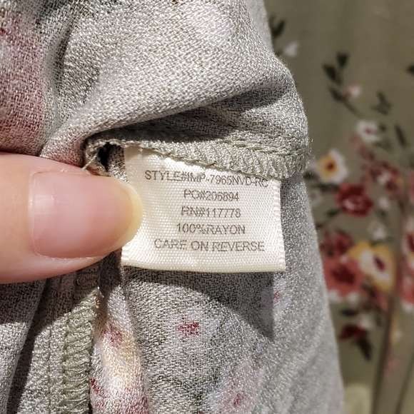 Love Stitch maxi dress with hidden pockets NWT - Picture 8 of 8